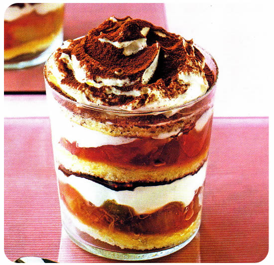 Tiramisu s rabarbarom Tiramisu s rabarbarom