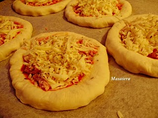 Mini pizze s daškom Mediterana