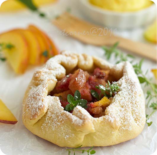 Peach Galette Galette s breskvama